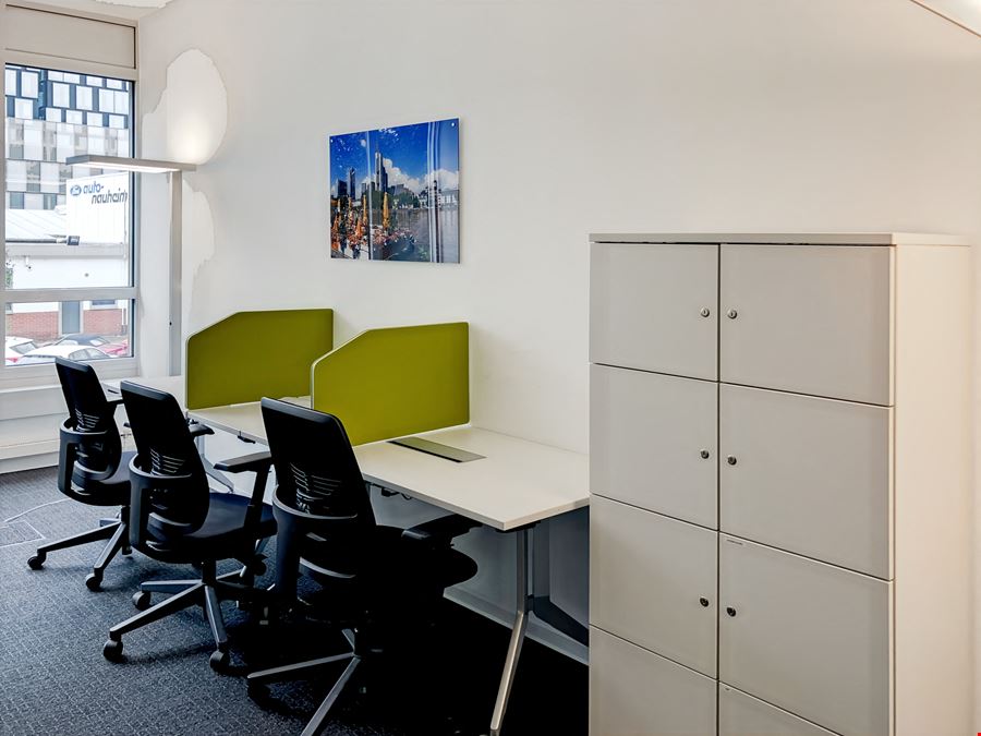 Regus - Business Park