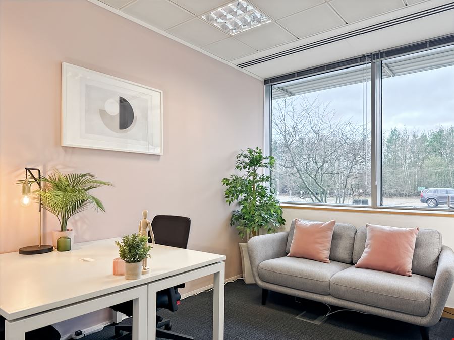 Regus - Cambourne