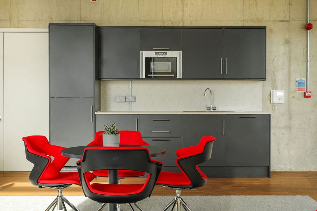 Divisible Space - One Sugar House Lane