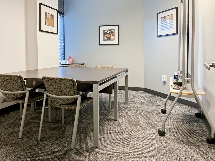 Regus - Austin - River Place