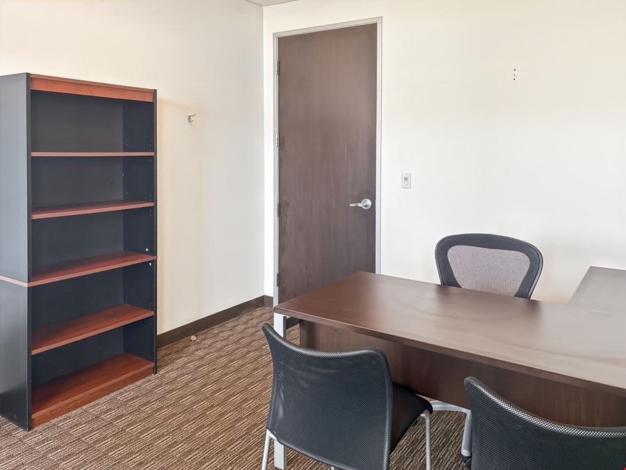 Regus - Columbia - Center Stadium