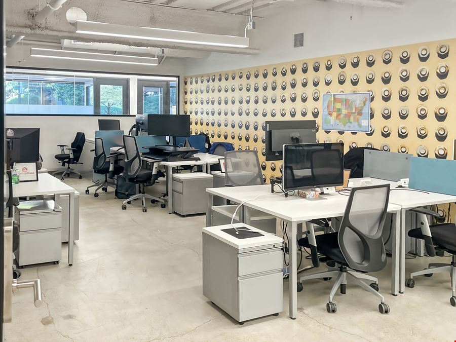 CA, San Francisco -  Levi's Plaza