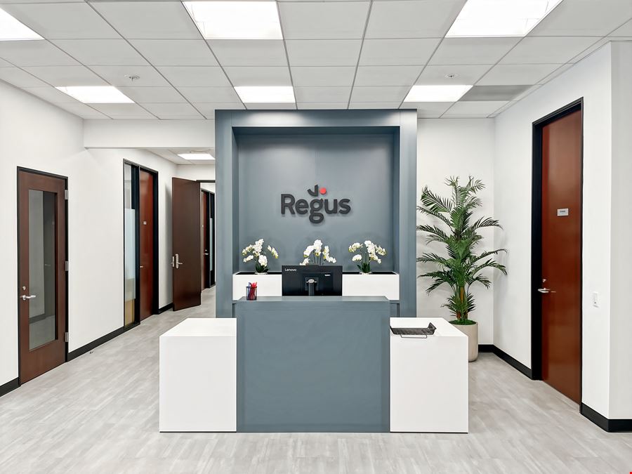 CA, Irvine - Main St