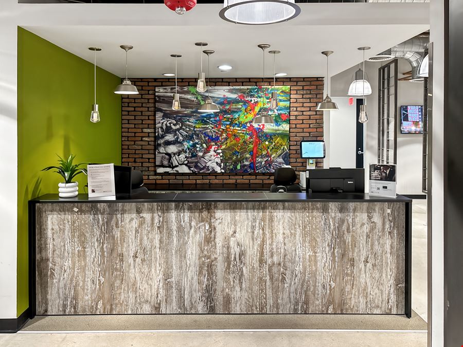 Regus - Aventura - Turnberry Plaza