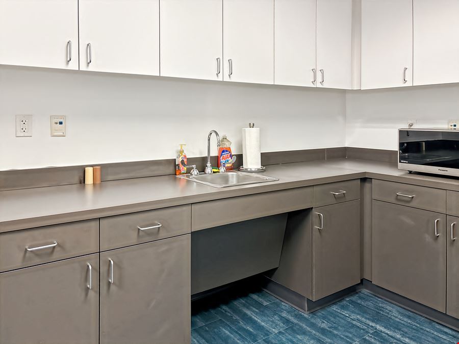 TX, Houston - Southwest Freeway