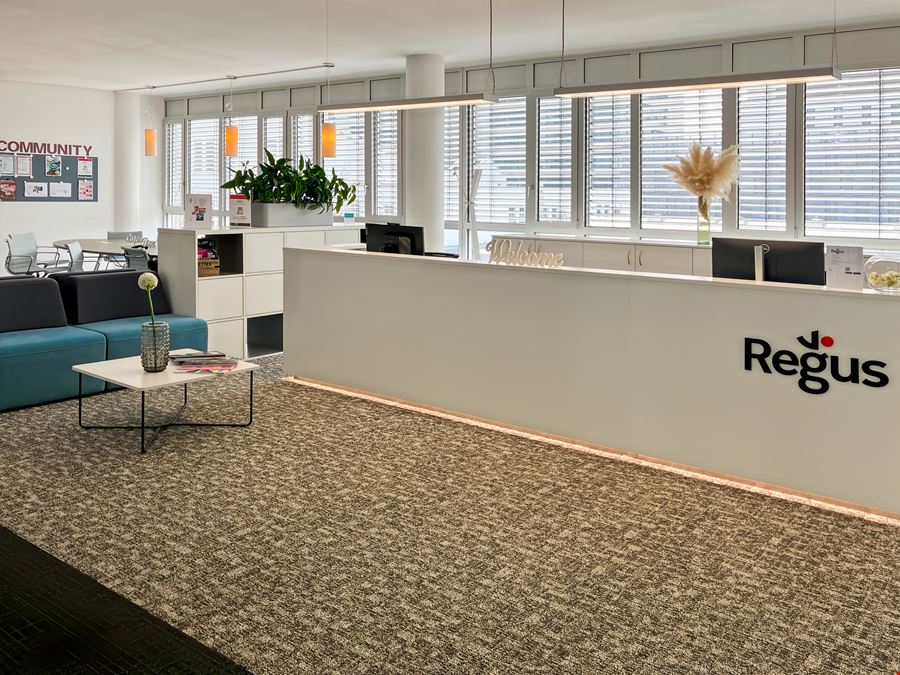 Regus - Business Park