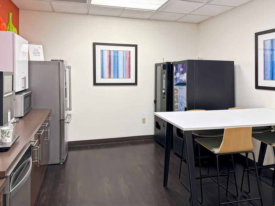 Regus - Jacksonville - Salisbury Rd