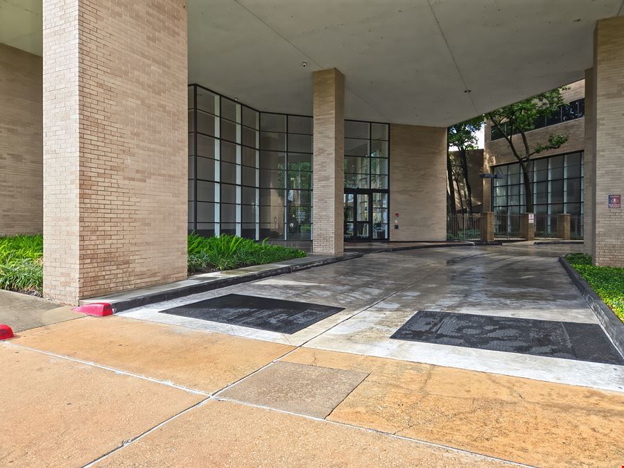 TX, Houston - Gateway I - Airport