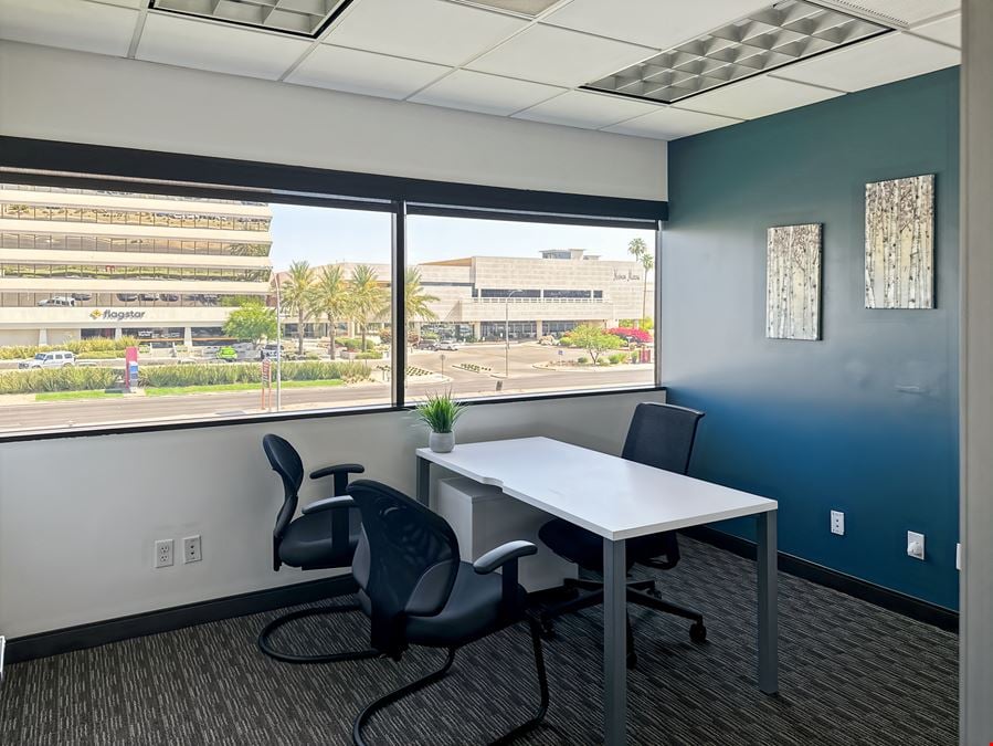 Regus - Scottsdale - Camelback Square