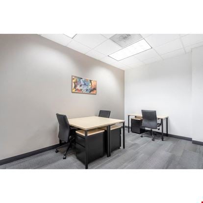 Regus - Miami Airport - Blue Lagoon