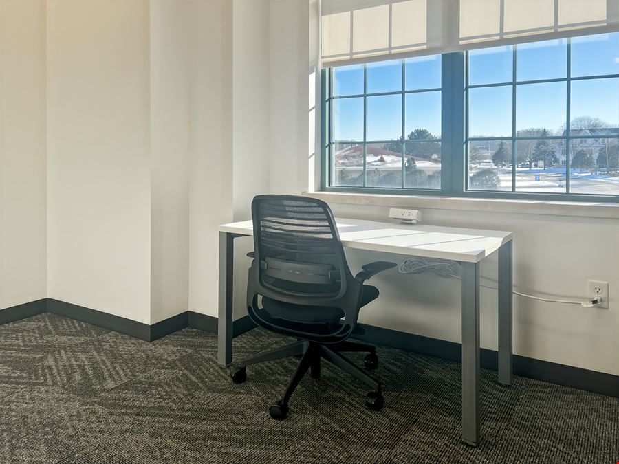 WI, Delafield - Sun Valley Dr