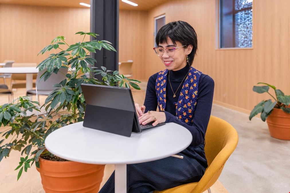 BC, Vancouver - Green Lamp