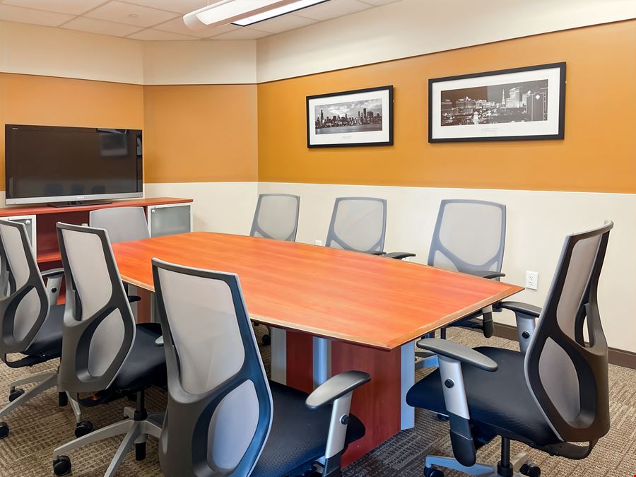 PA, Center Valley - Saucon Valley Plaza