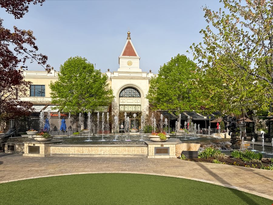 Regus - Meridian - The Village at