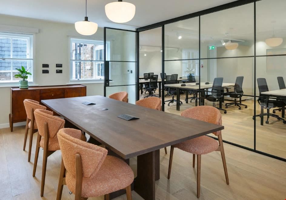 Spacemade - Elmtree 19 Portland Place