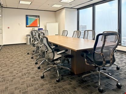 LA, New Orleans - Energy Centre Building