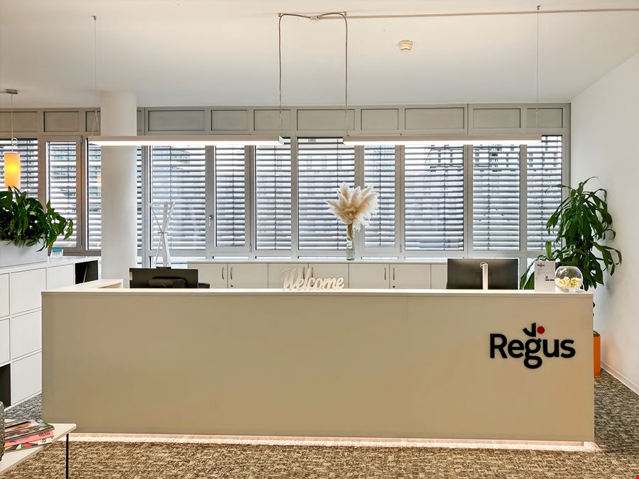 Regus - Business Park