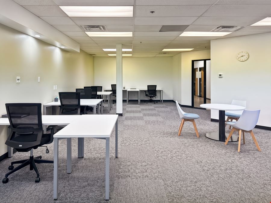 Regus - Chandler - Alma School Rd