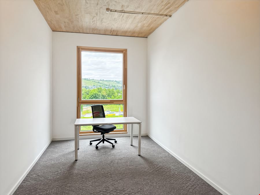 Regus - Friedrich-Henning Straße