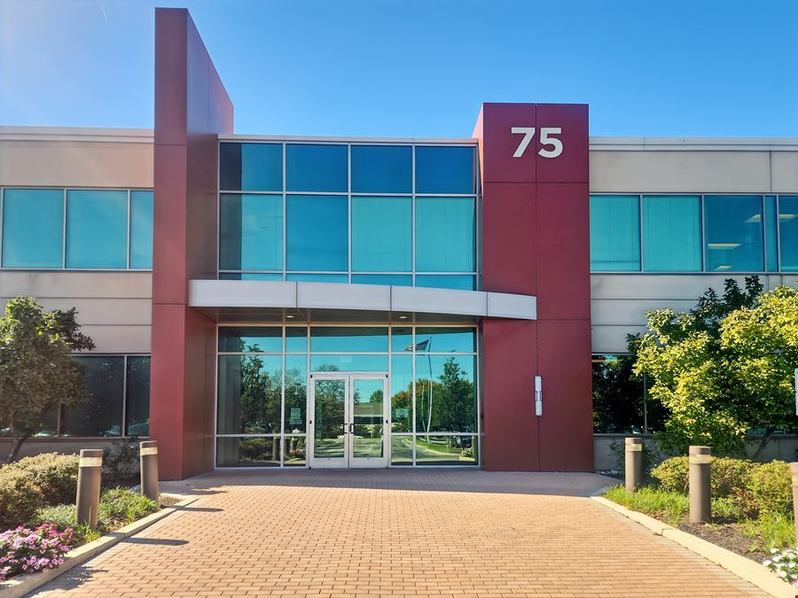 PA, Malvern - Valley Stream Pkwy