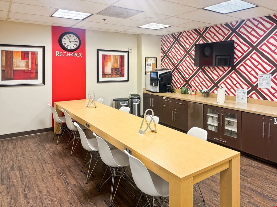 CA, Campbell - Pruneyard