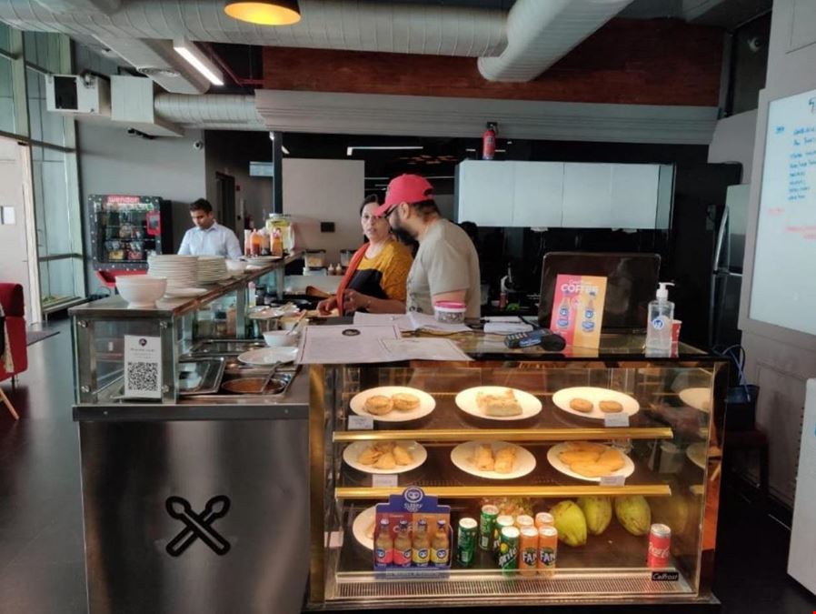 Unitech Trade Center