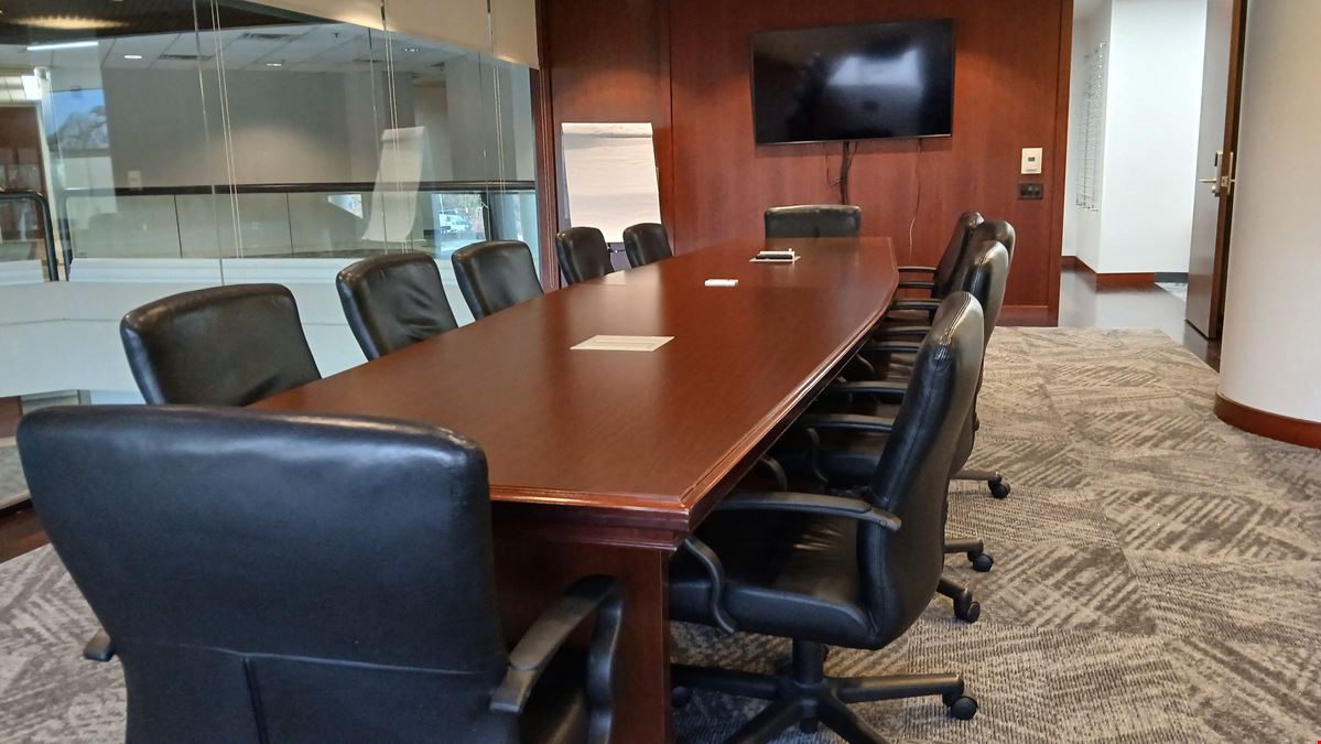 NJ, Edison - Fieldcrest Avenue