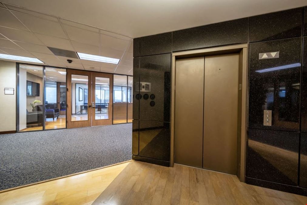 Twinrose Coworking - Midway