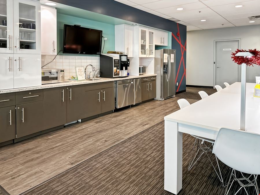 Regus - Laval - St Martin