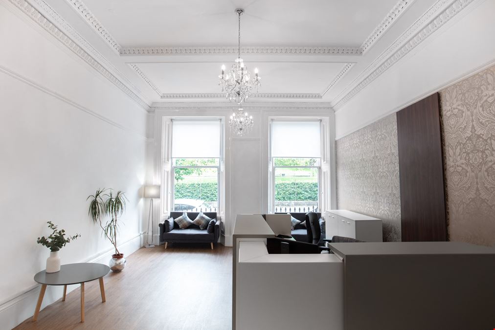 Woodside Place