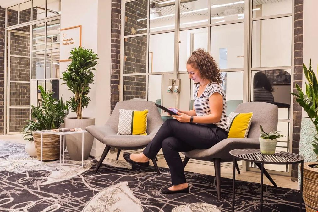 Fora - Clerkenwell - Dallington Street