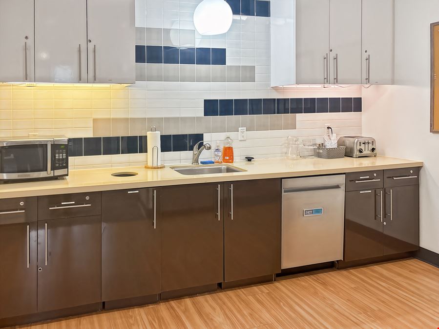 AZ, Scottsdale - Scottsdale Financial Center III