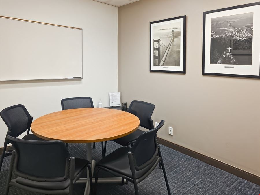 Regus - Winnipeg – 201 Portage Avenue