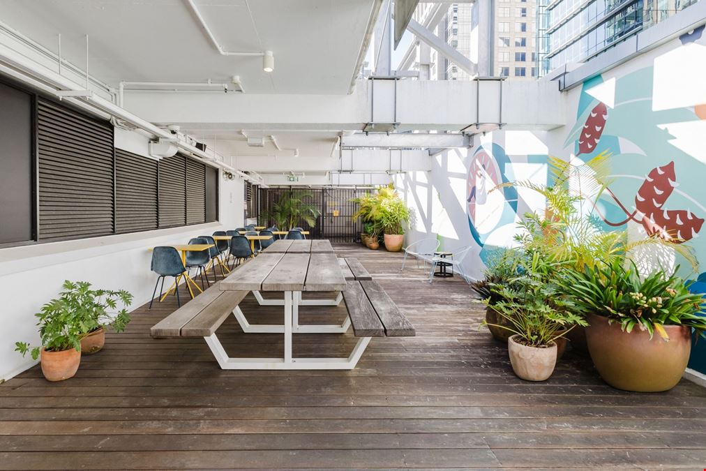 WeWork - 64 York St