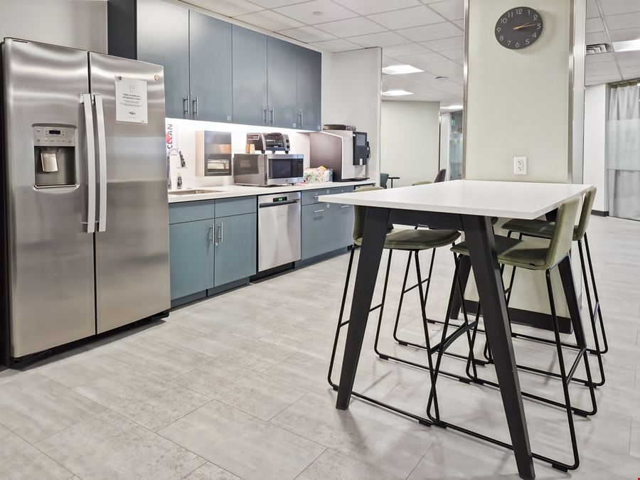 Regus - Denver - E Mississippi Ave