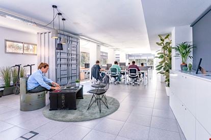 LA Aduana Coworking