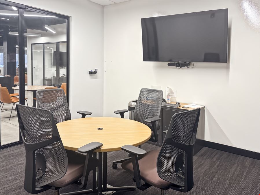 Regus - Greece - W Ridge Rd
