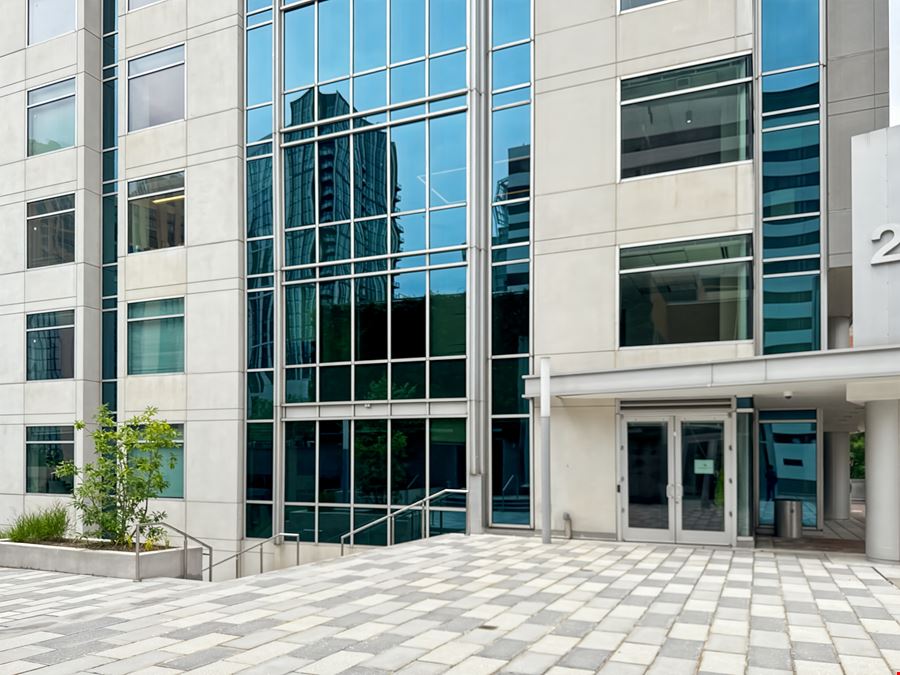 MD, Bethesda - Bethesda Metro Ctr