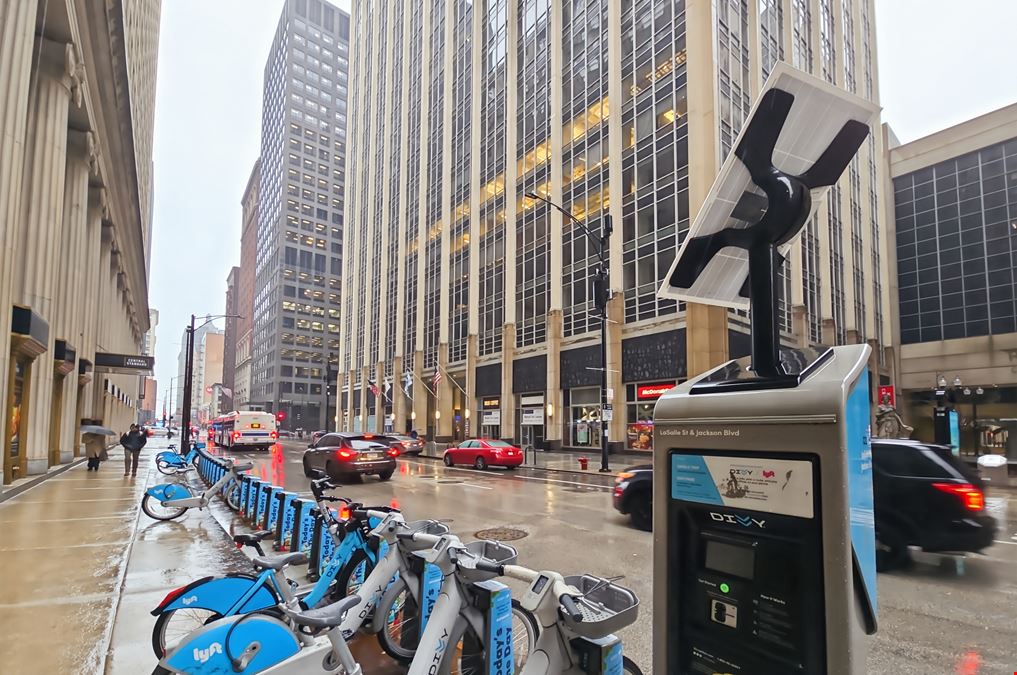 IL, Chicago - 111 W. Jackson