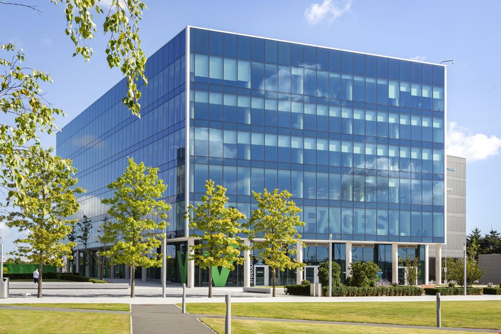 Dublin, Spaces Airport Central