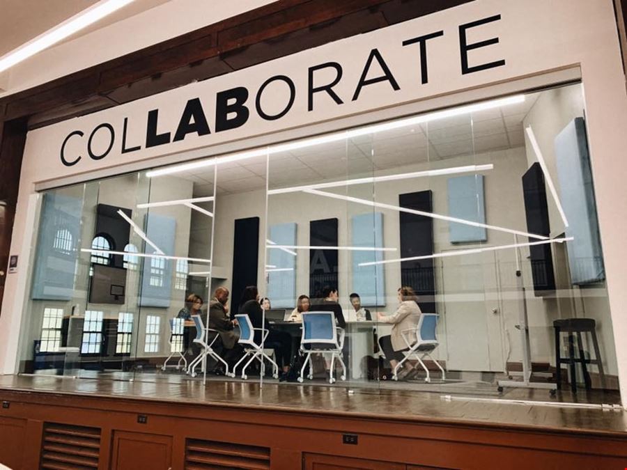 Lab Stage