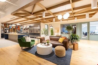 Common Desk - Energy Square