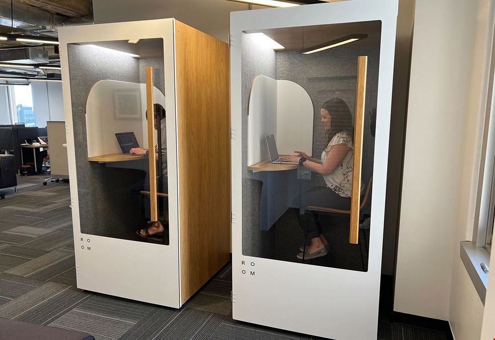 77 Monroe Center Street Northwest