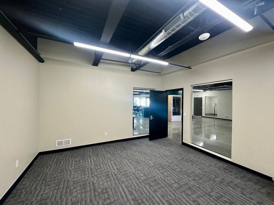 16x20 Private Office