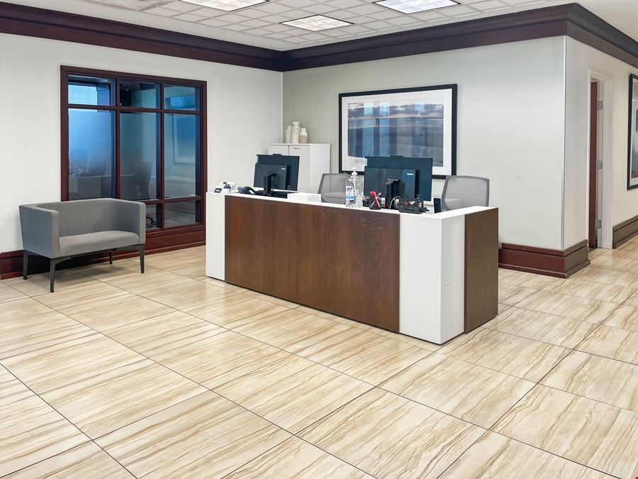 TN, Memphis - Triad Centre I