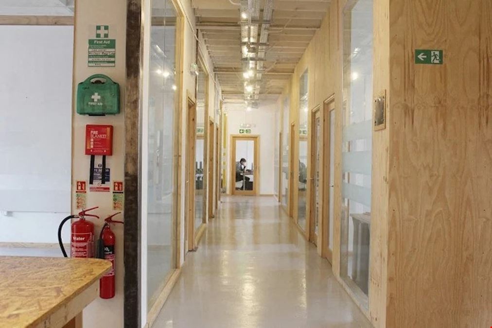 Bespoke Spaces - Hornsey