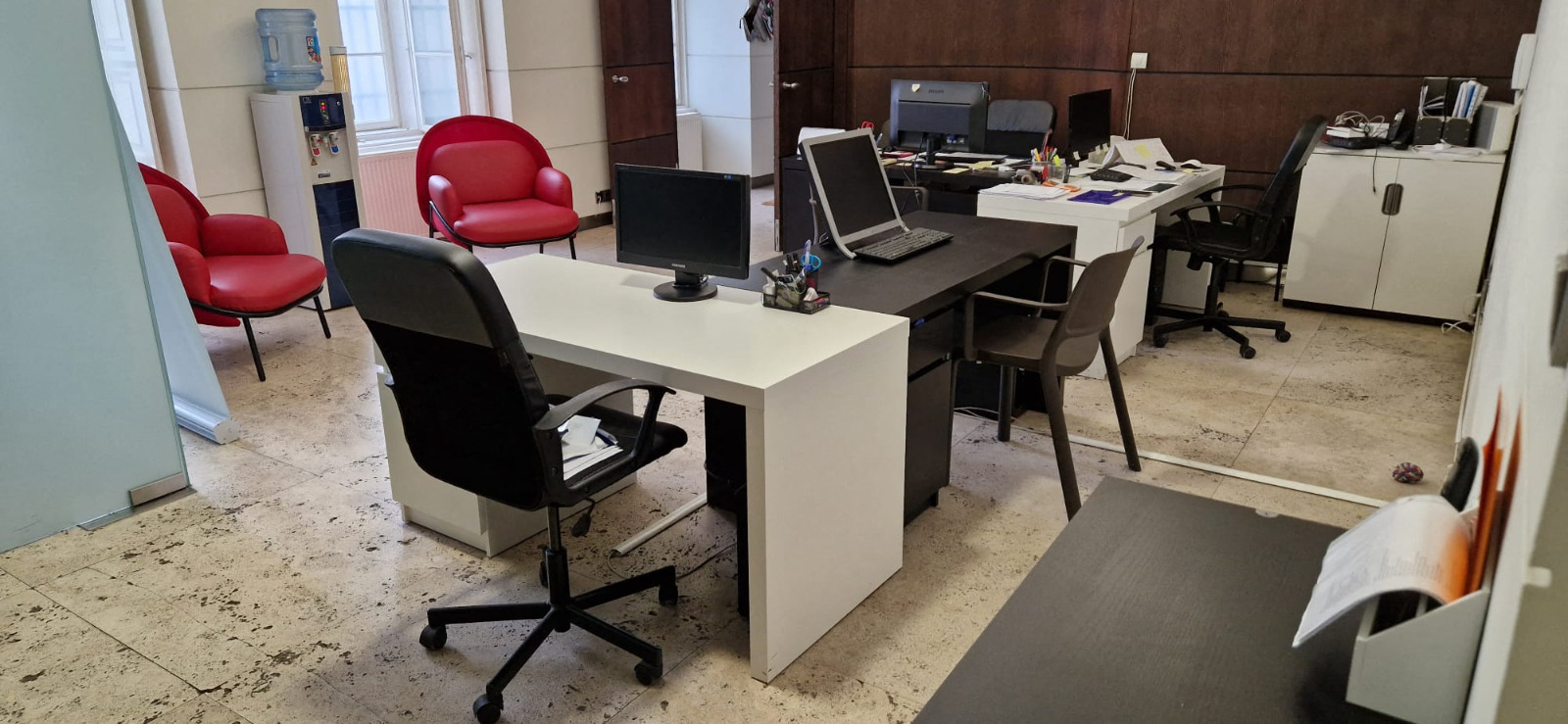 Open Desk Coworking
