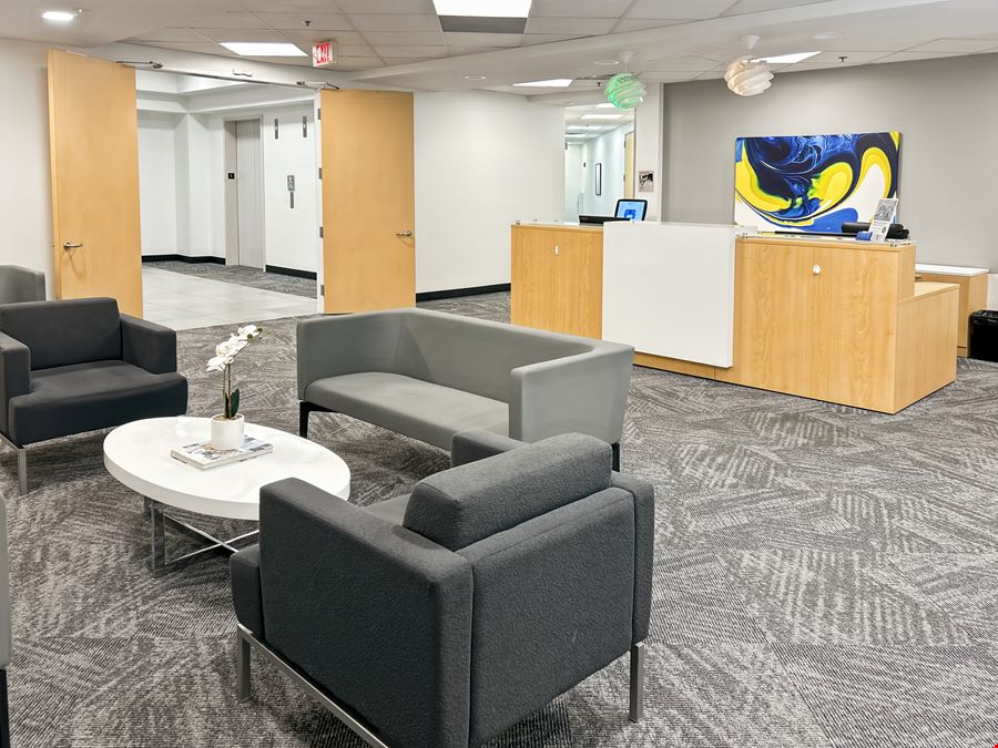 Regus - Indianapolis - Parkwood Crossing Center