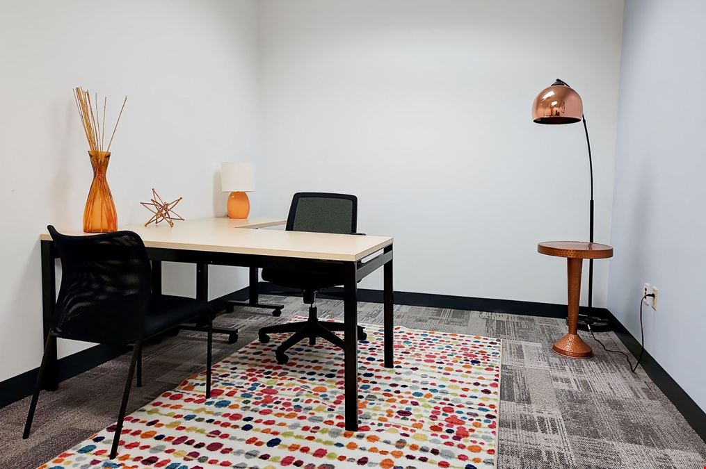 Regus - Theo 105