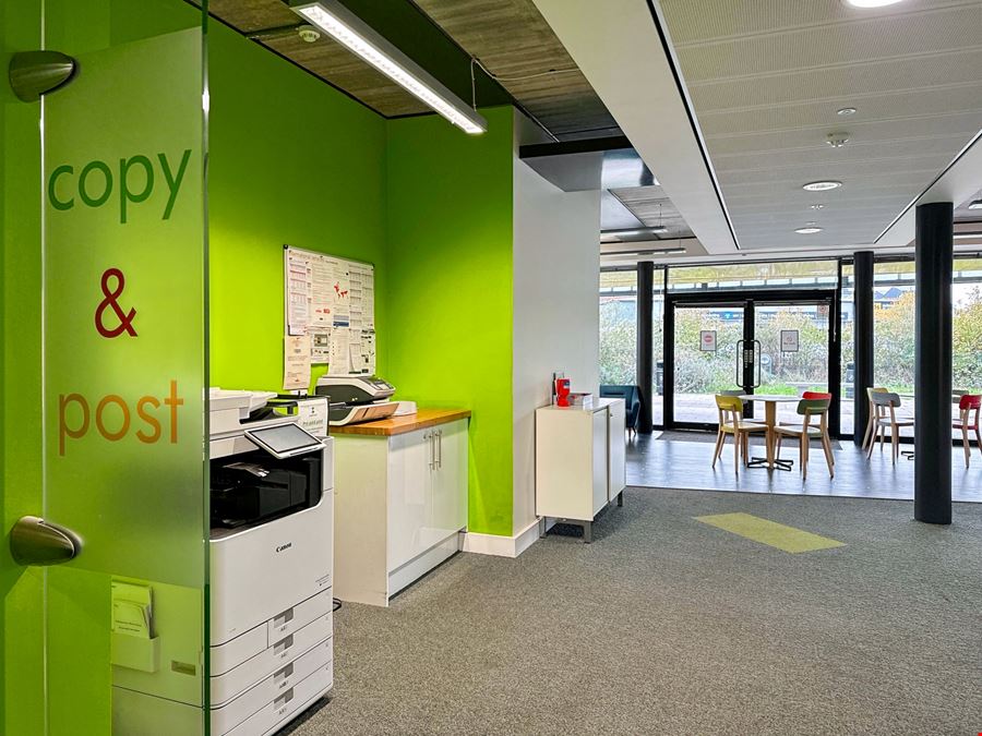 Basepoint - Holmethorpe Avenue